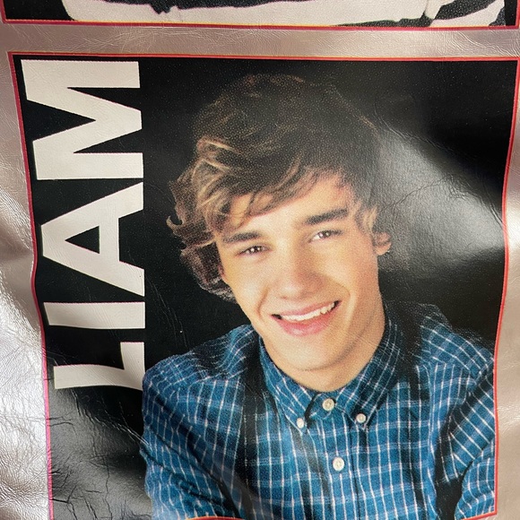 One Direction Silver Metallic Tote Bag - Picture 3 of 8